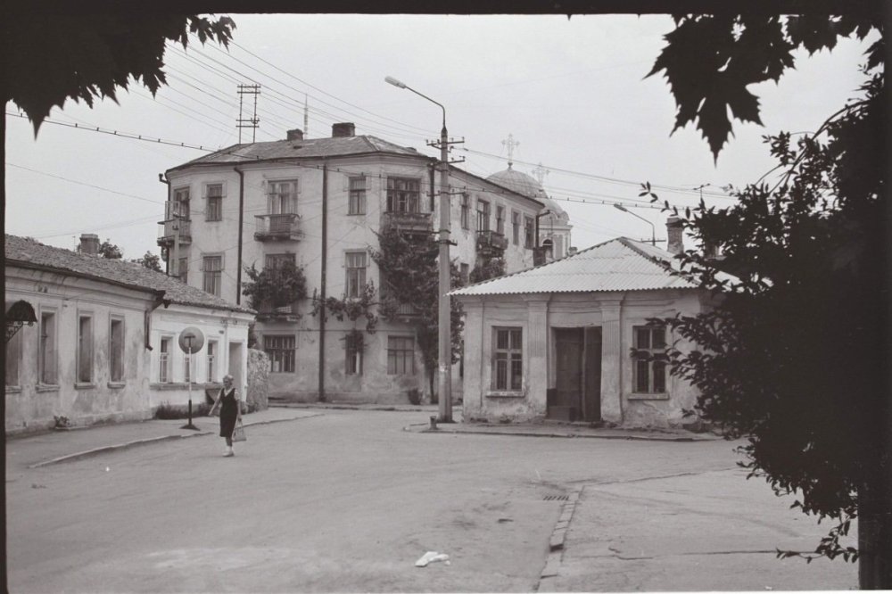 Одесская. За Универмагом. 1984 год 01.jpg